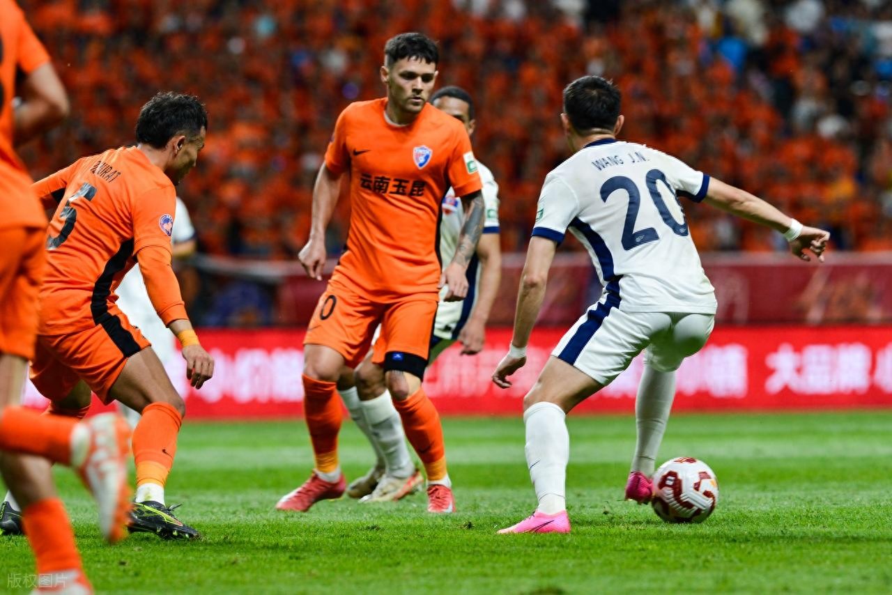 开云APP-关于重要关键战，东南亚球队艰难晋级八强的信息