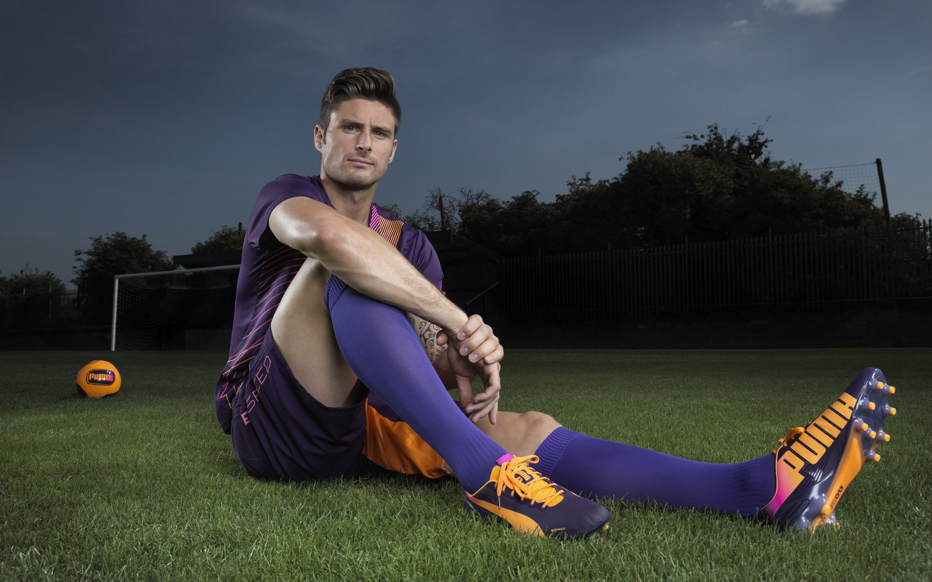 法拉利逆袭威廉姆斯，勒克莱尔关键制胜，谱写赛道传奇